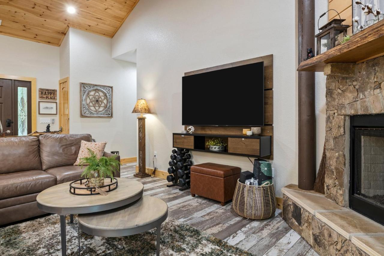 Stunning Views, Superb Atmosphere, Modern Amenities, In The Middle Of Nature Bryson City Exterior foto
