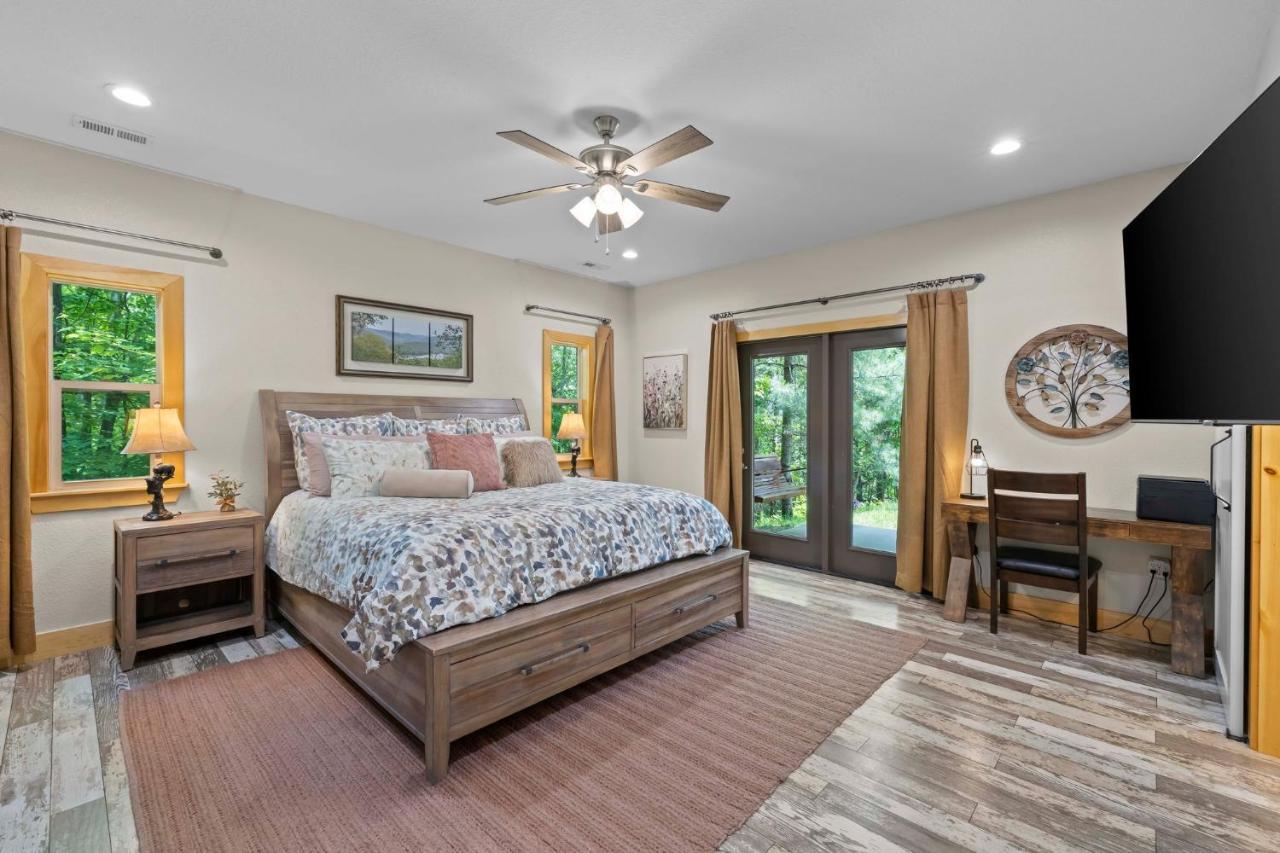Stunning Views, Superb Atmosphere, Modern Amenities, In The Middle Of Nature Bryson City Exterior foto